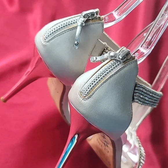 GLINT sz 9 Silver satin heels w real glass rhinestone straps, leather so… - Picture 8 of 8